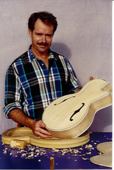 Kevin Roberts - Luthier